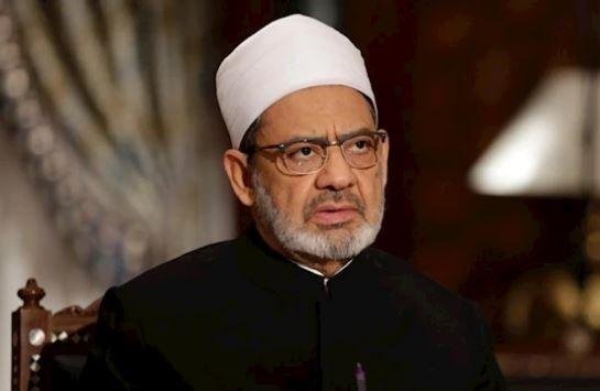حكماء المسلمين يُدين تصريحات ا...