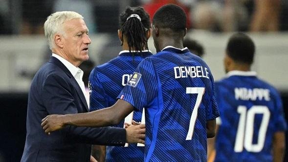 ليكيب: ديمبيلي ينتقد ديشامب وي...
