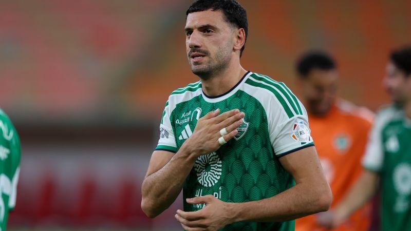 "بلدي الثاني".. ديميرال يدافع عن السعودية بعد استهدافها من الحوثيين
