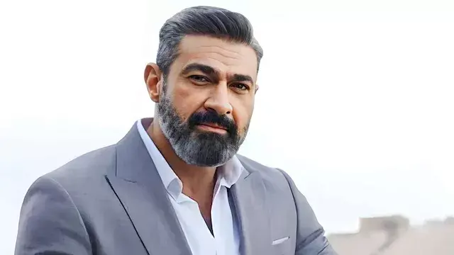 بعد استغاثته: "بنام في الجراج"...