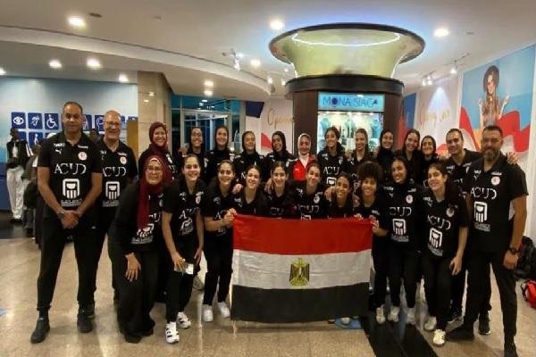 منتخب شابات اليد يغادر إلى روم...