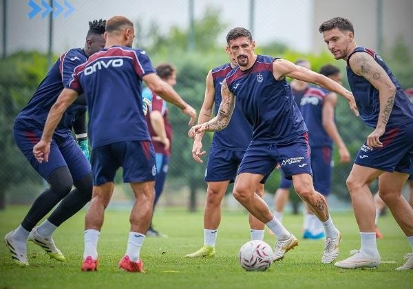 محمد صلاح يواصل تدريباته بقوة...