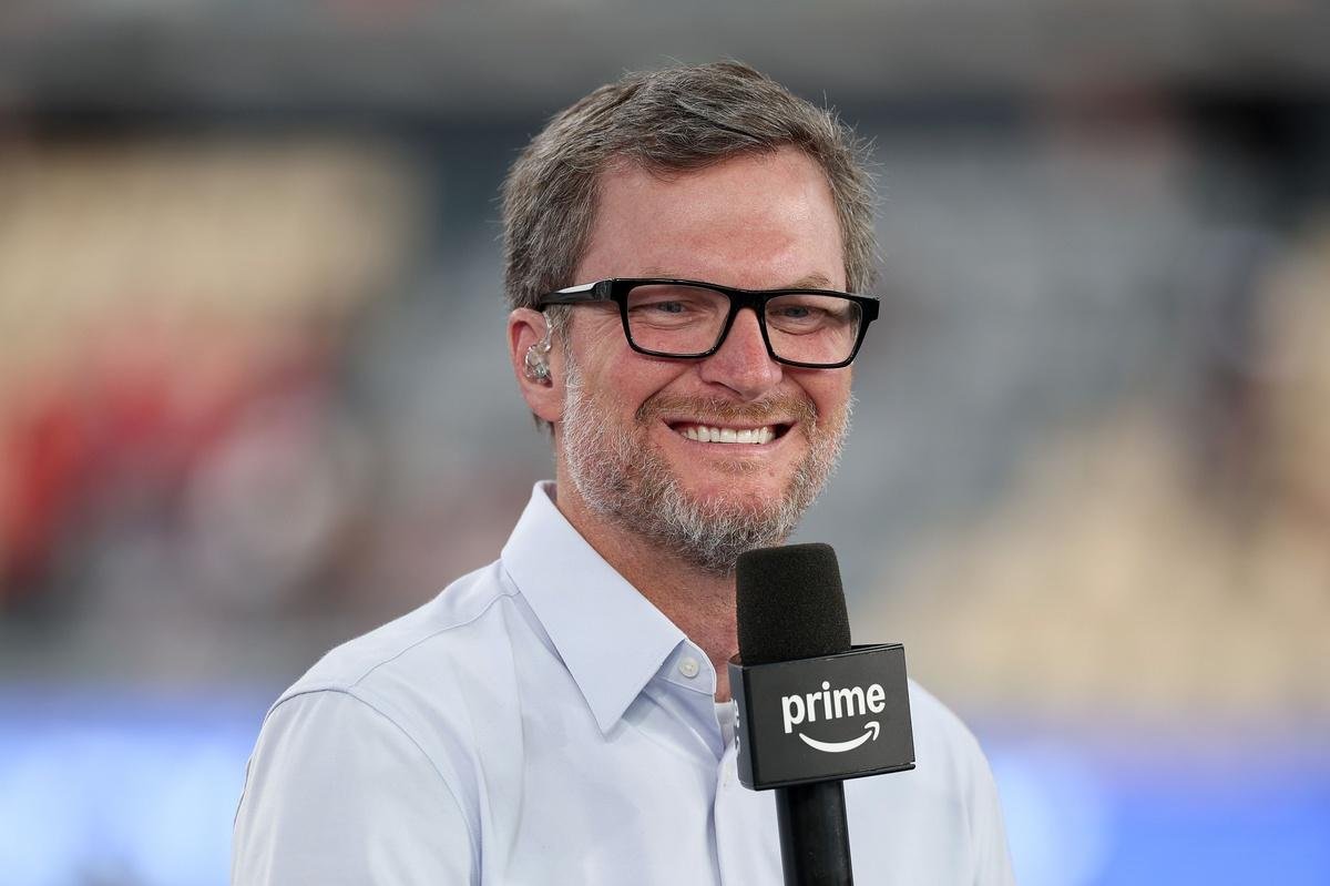 Dale Earnhardt Jr. explains mysterious repost that fueled NASCAR rumor mill