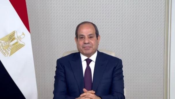 الرئيس السيسي: نؤكد ضرورة احتر...