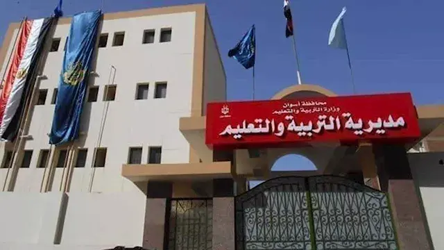 إحالة 7 ملاحظين للشئون القانون...