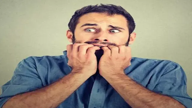 القلق أم الوسواس القهري.. كيف...