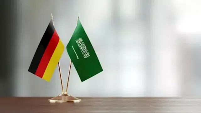 نائب رئيس البرلمان الألماني يج...