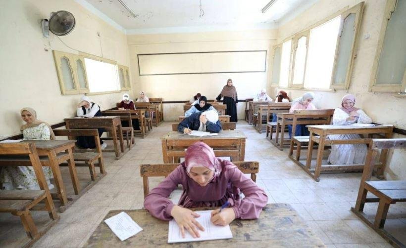 قطاع المعاهد الأزهرية: انتظام...