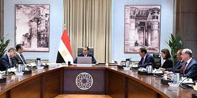 مدبولي: نتطلع للاستفادة من خبر...
