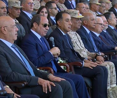 الرئيس السيسي: مقر القيادة الا...