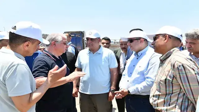 وزير الإنتاج الحربي يتابع مشرو...
