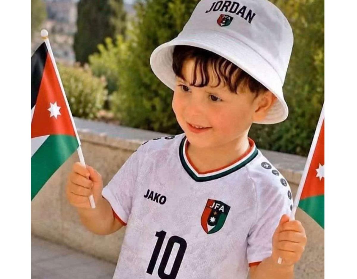 نادى أمه وسط النيران.. حريق ينهي حياة طفل أردني في الثالثة من عمره