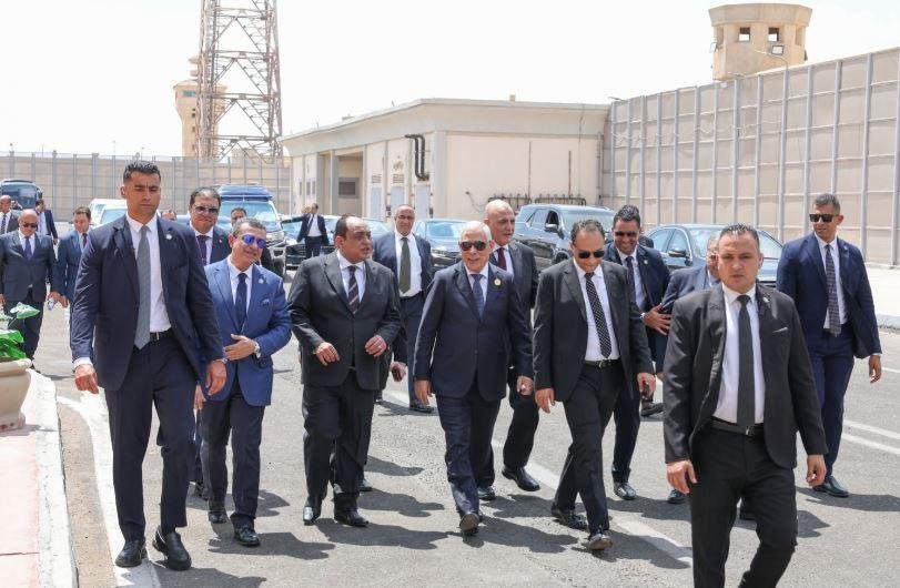 بالصور.. النائب العام يُجري زي...