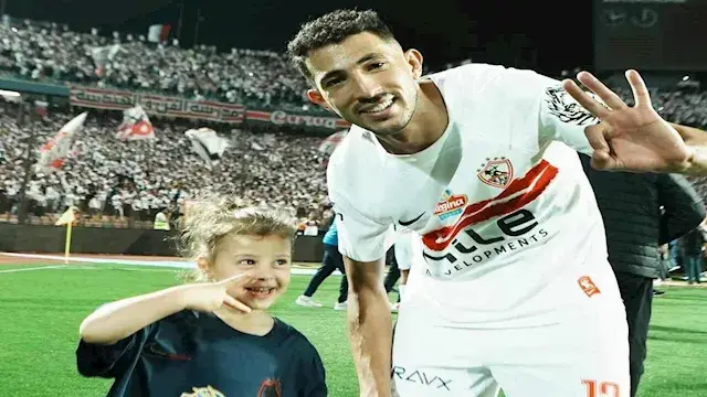 من هي الطفلة التي ظهرت مع فتوح...