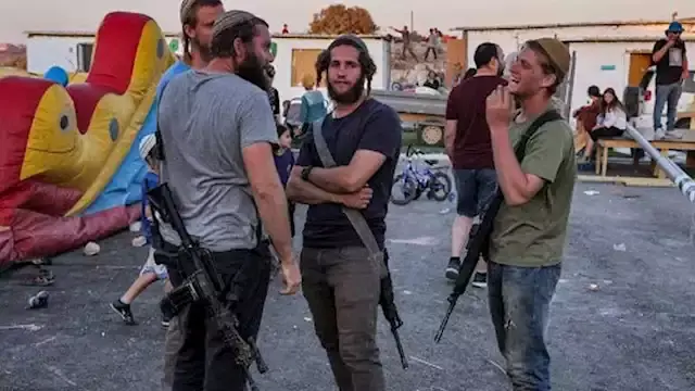 وسط تنديد دولي.. الضفة الغربية...