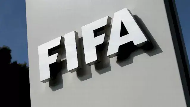 فيفا يفاجئ الجماهير قبل النهائ...