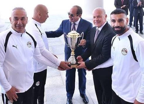 بعد تكريم الرئيس.. استاد القاه...
