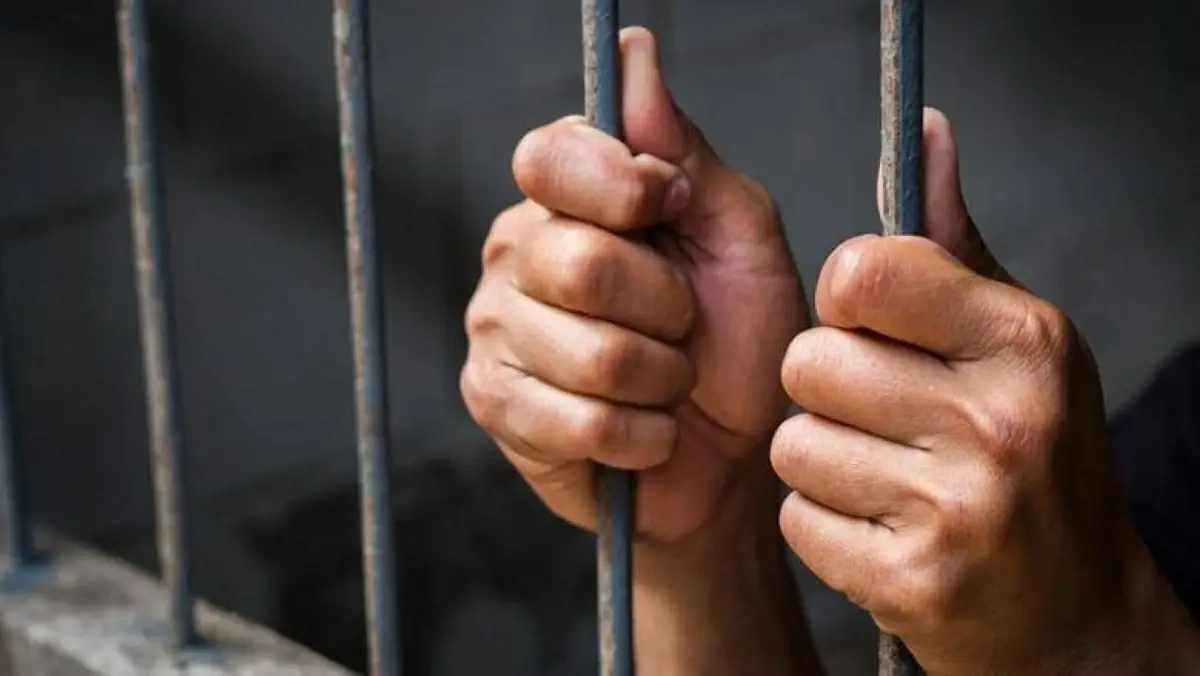 ضبط عنصر جنائى بتهمة غسل 250 م...