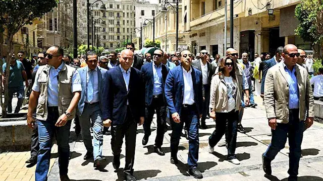 رئيس الوزراء: إنشاء حديقة حضار...