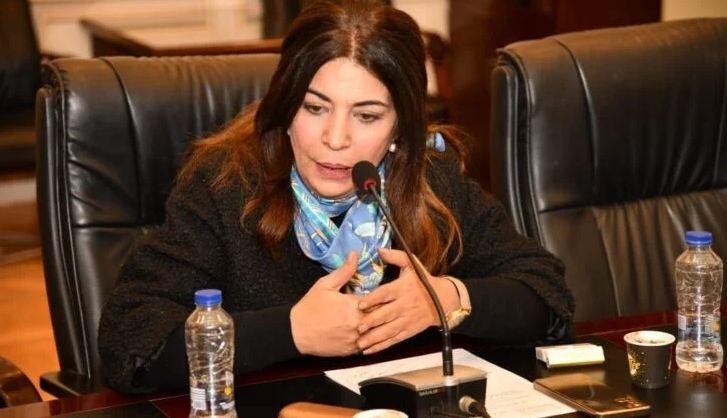 النائبة ضحى عاصي رافضة الموازن...