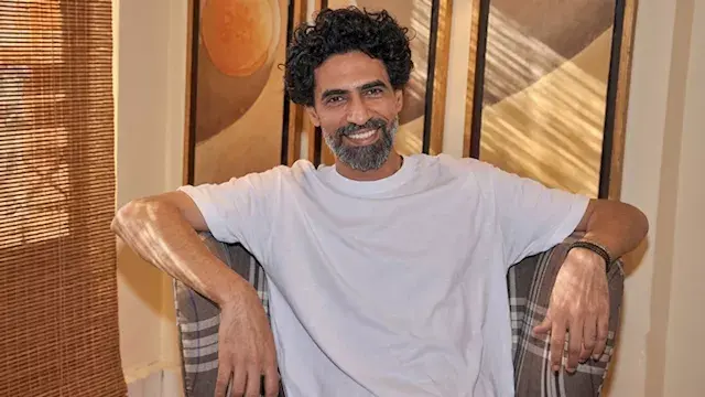 محمد علاء: تقديم شخصية رئيس مب...
