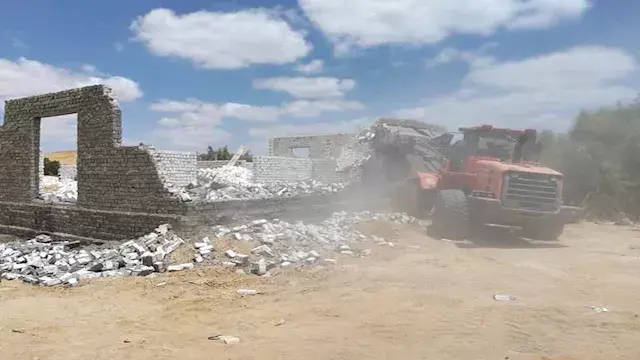 محافظة الجيزة تزيل 43 حالة تعد...
