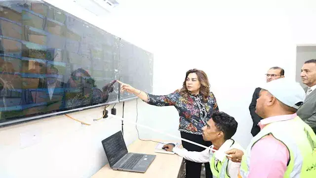 وزيرة التنمية المحلية تفتتح حض...