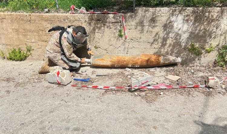 إصابة 3 عسكريين لبنانيين أثناء...