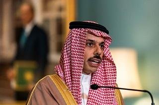 وزراء خارجية السعودية وقطر وتر...