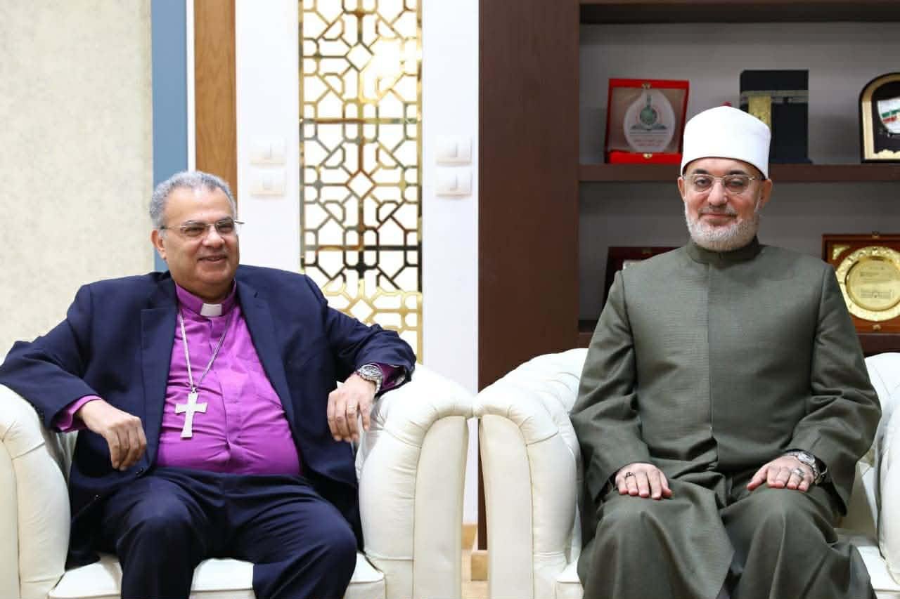 المفتي يستقبل رئيس الطائفة الإ...