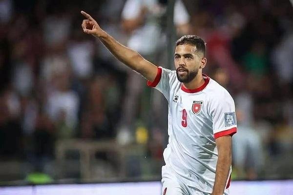 الأهلي يتقدم بعرض رسمي لضم علي...