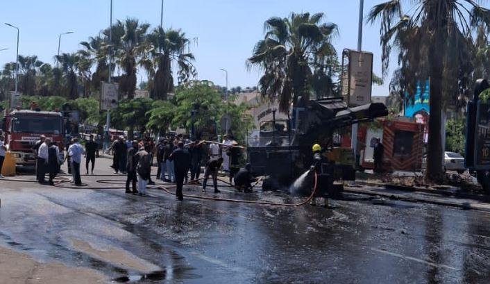 السيطرة على حريق إحدى معدات ال...