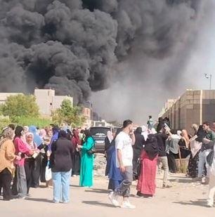 السيطرة على حريق مصنع ولاعات ب...