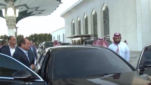 الديوان الملكي السعودي: ولي العهد يتوجه في زيارة إلى مصر