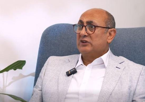 خالد علي: حبس محمد زهران بتهمة...