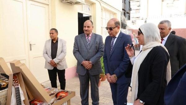 لخدمة 125 ألف معلم وطالب.. محافظ المنيا يفتتح مركز التنمية المهنية