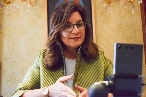 نبيلة مكرم: الشراكات بين الدول...