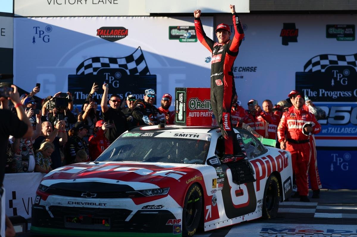 Sammy Smith just pulled off a rare Talladega feat not seen in over twenty years
