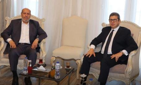 رئيس المخابرات يستقبل وفدا من...