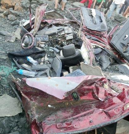 مصرع شخصين وإصابة 4 آخرين في ح...
