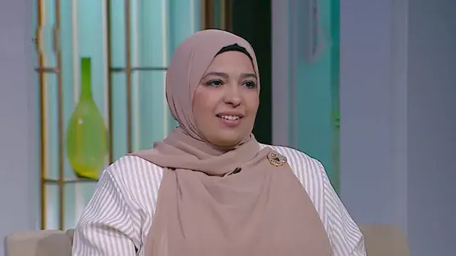 هل يجوز ارتداء سلاسل ذهبية مكت...