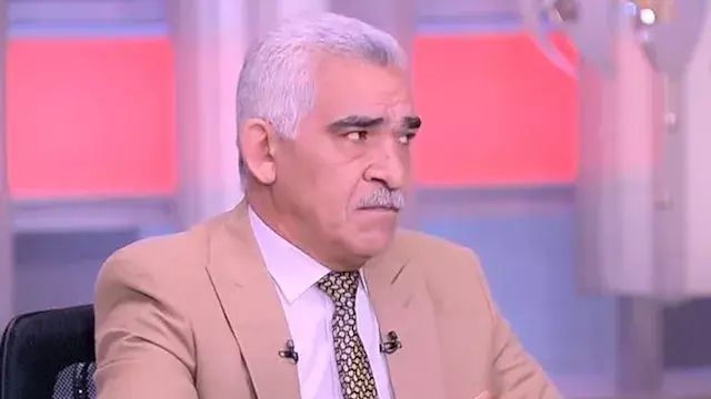 نقيب المأذونين يروي واقعة تخلي أم عن ابنتها بعد دقائق من الطلاق -(فيديو)
