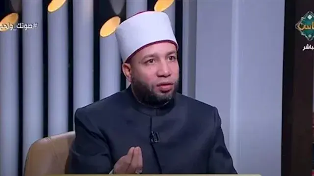 أستاذ بالأزهر يوضح دلالات وصف...