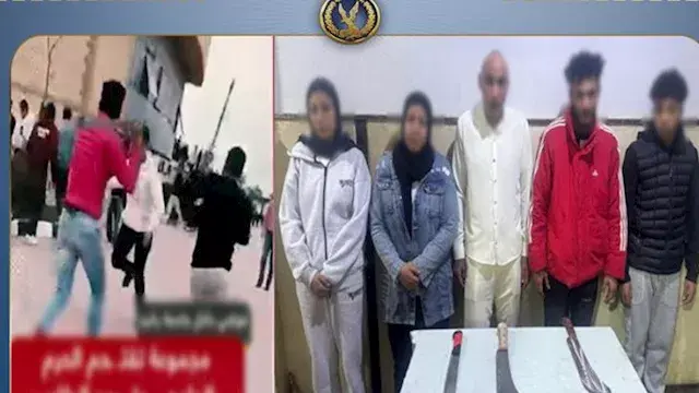طالبة تستعين بأسرتها وتهاجم زملاءها بالسكاكين داخل الحرم الجامعي