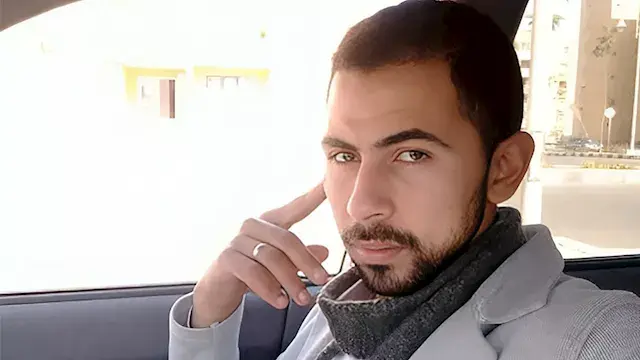 ترك طفلتين ورحل بحثًا عن لقمة...