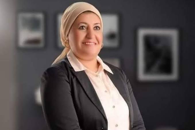 النائبة رحاب الغول خلال مناقشا...