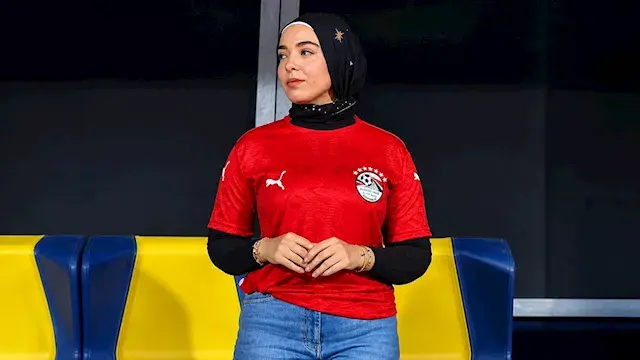 مفاجأة حول سن ماجي صادق زوجة م...