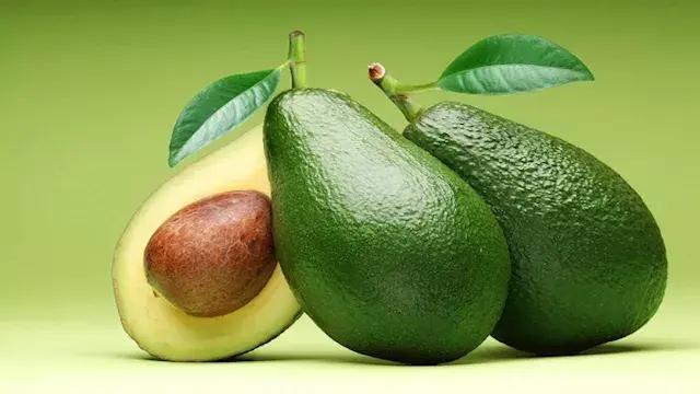 هل يساعدك الأفوكادو على خفض خط...