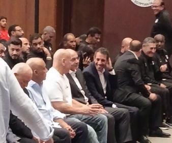 بعد تجديد عقده.. حسام حسن يتواجد في اجتماع اتحاد الكرة