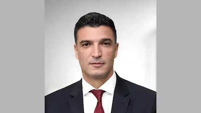 وزير الصناعة يصدر قراراً بإعاد...
